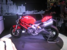 Ducati Monster 696