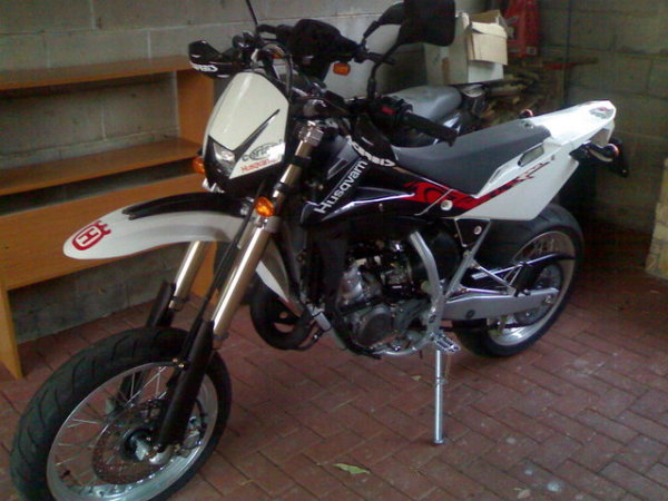 Husqvarna SM 125s