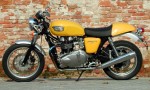 Triumph Thruxton 900