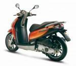 Piaggio Carnaby 